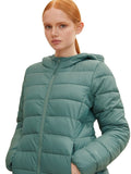 lightweight puffer coat L