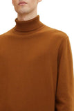 FINE KNITTED TURTLE NECK L