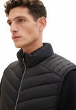 MEN'S LIGHTWEIGHT VEST L