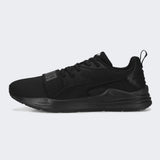 Wired Run Pure Lace Up Sneakers Black