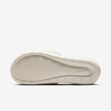 W Victori One Slide Print