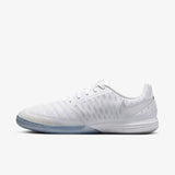 LUNARGATO II