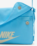 Sportswear Women's Futura 365 Cross-body Bag (3L)