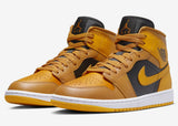 W Air Jordan 1 Mid