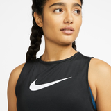 W NP TANK ESSENTIAL SWOOSH