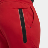 Tech Fleece Red