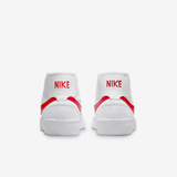 SB Blazer Court Mid