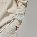 Esssentials Fleece