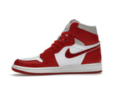 1 Retro High OG Varsity Red (W)