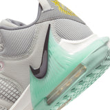 LeBron Witness 8