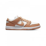 SB Dunk Low Light Cognac