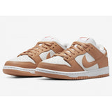 SB Dunk Low Light Cognac