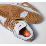 SB Dunk Low Light Cognac