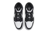 1 High “Black White” G