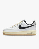 Air Force 1 '07 Black and Summit White 36.5