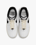 Air Force 1 '07 Black and Summit White 36.5