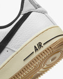 Air Force 1 '07 Black and Summit White 36.5