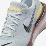 ZOOMX INVINCIBLE 3 GREY