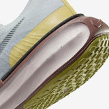 ZOOMX INVINCIBLE 3 GREY