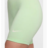 CLASSIC HIGH-RISE 8IN SHORT