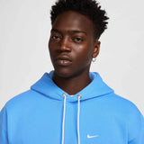 M NK SOLO SWSH FLC PO HOODIE