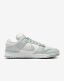 W DUNK LOW TWIST