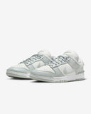 W DUNK LOW TWIST