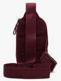 NK NSW ESSNTL CRSSBDY-MTL PULL 1L 20.5x12.5x5