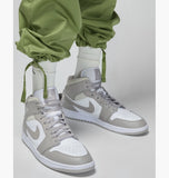 Air Essentials Chicago Pants Green