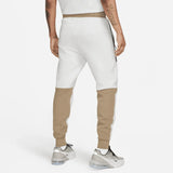 Tech Fleece Jogger White