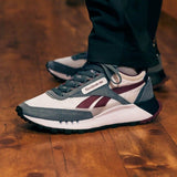 Classic Leather Legacy Cold Grey/White