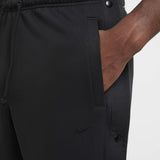 Lebron Standard Issue Therma-Fit Black