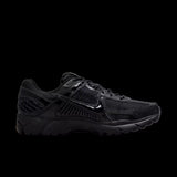 Zoom Vomero 5 Black