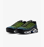 AIR MAX PLUS