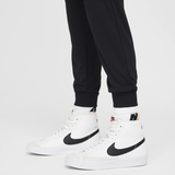 K NSW CLUB+ POLY JOGGER Nike