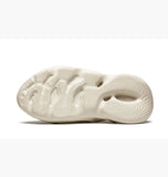 Yeezy Foam Runner Beige 40.5