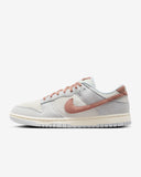 Dunk Low Retro Se Grey