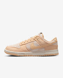 W DUNK LOW