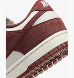 WMNS DUNK LOW