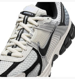 Wmns Zoom Vomero 5 'Photon Dust / Black / Phantom'