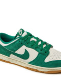 DUNK LOW SE