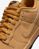 Dunk Low Retro SE