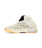 Yzy Qntm Beige