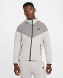 Tech Fleece Reflective