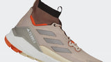 Terrex Free Hiker 2.0 Wonder Taupe Earth Strata Core Black