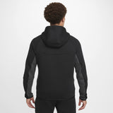 Tech Fleece