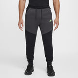 Tech Fleece Joggers Black