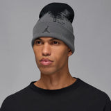 U PEAK BEANIE GIFT GVING AOJ