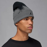U PEAK BEANIE GIFT GVING AOJ