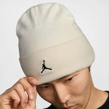 U PEAK BEANIE GIFT GVING AOJ